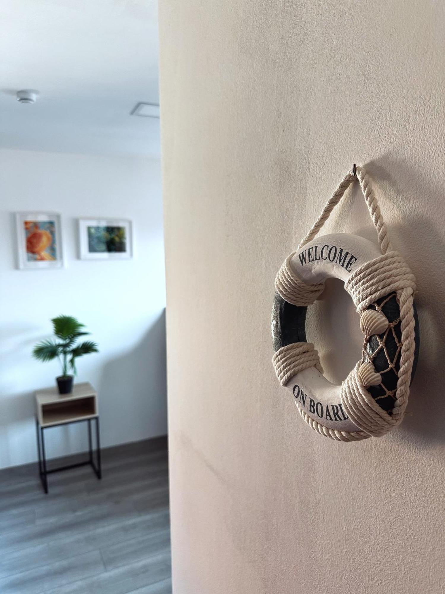 Monachus Apartments Вир Экстерьер фото