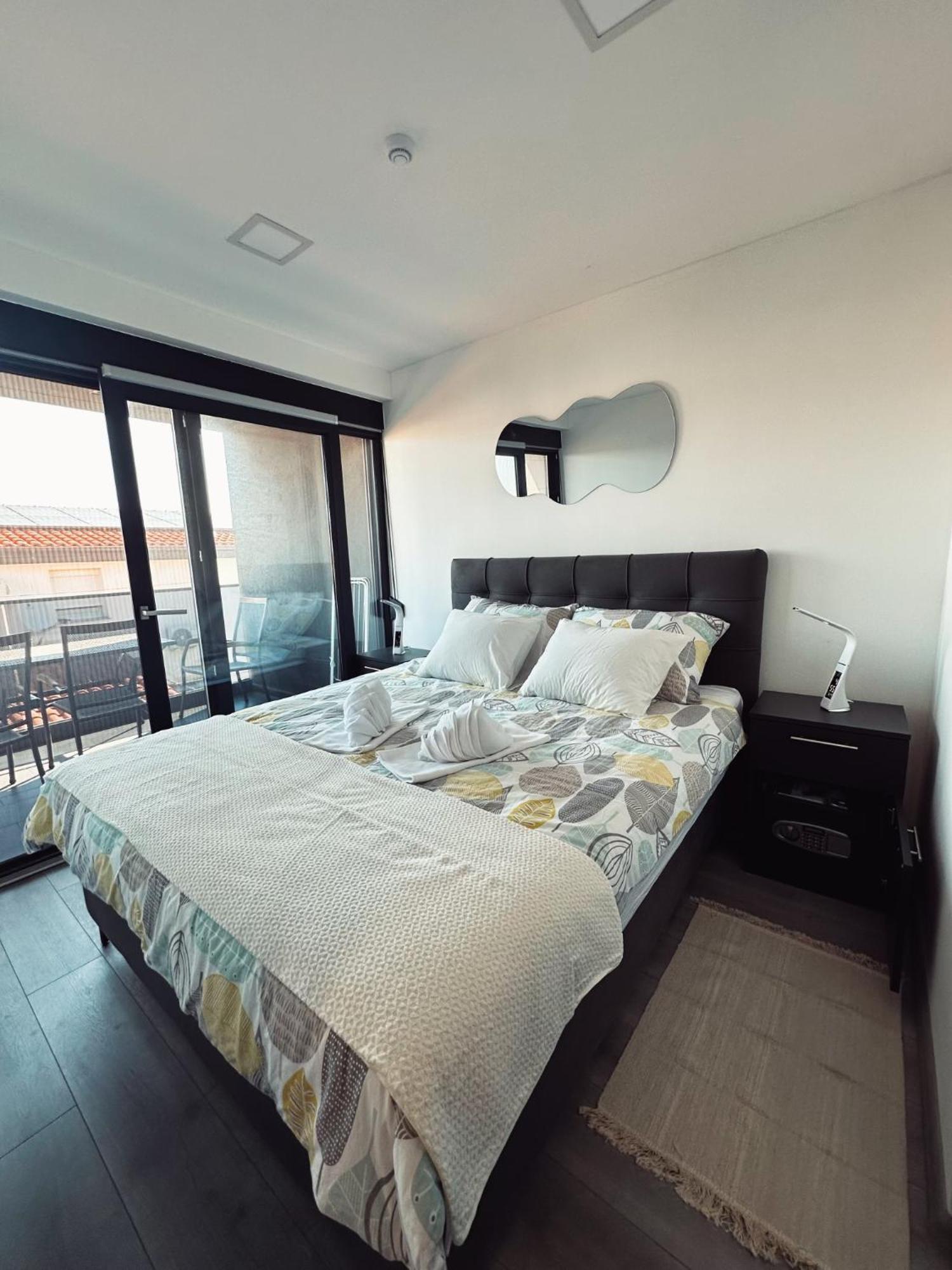 Monachus Apartments Вир Экстерьер фото